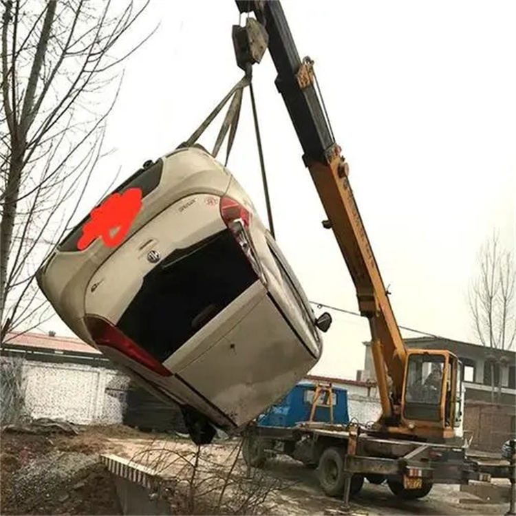 宜章随时待命，吊车24小时道路救援服务全解析